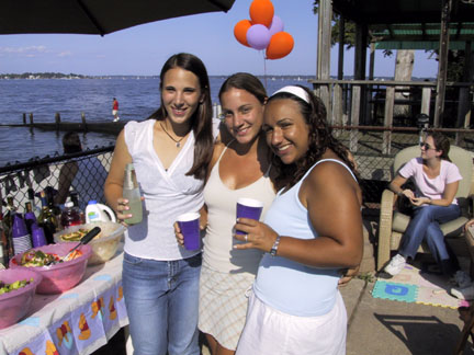 Mandy, Joanna, and Diane enjoy cocktails.